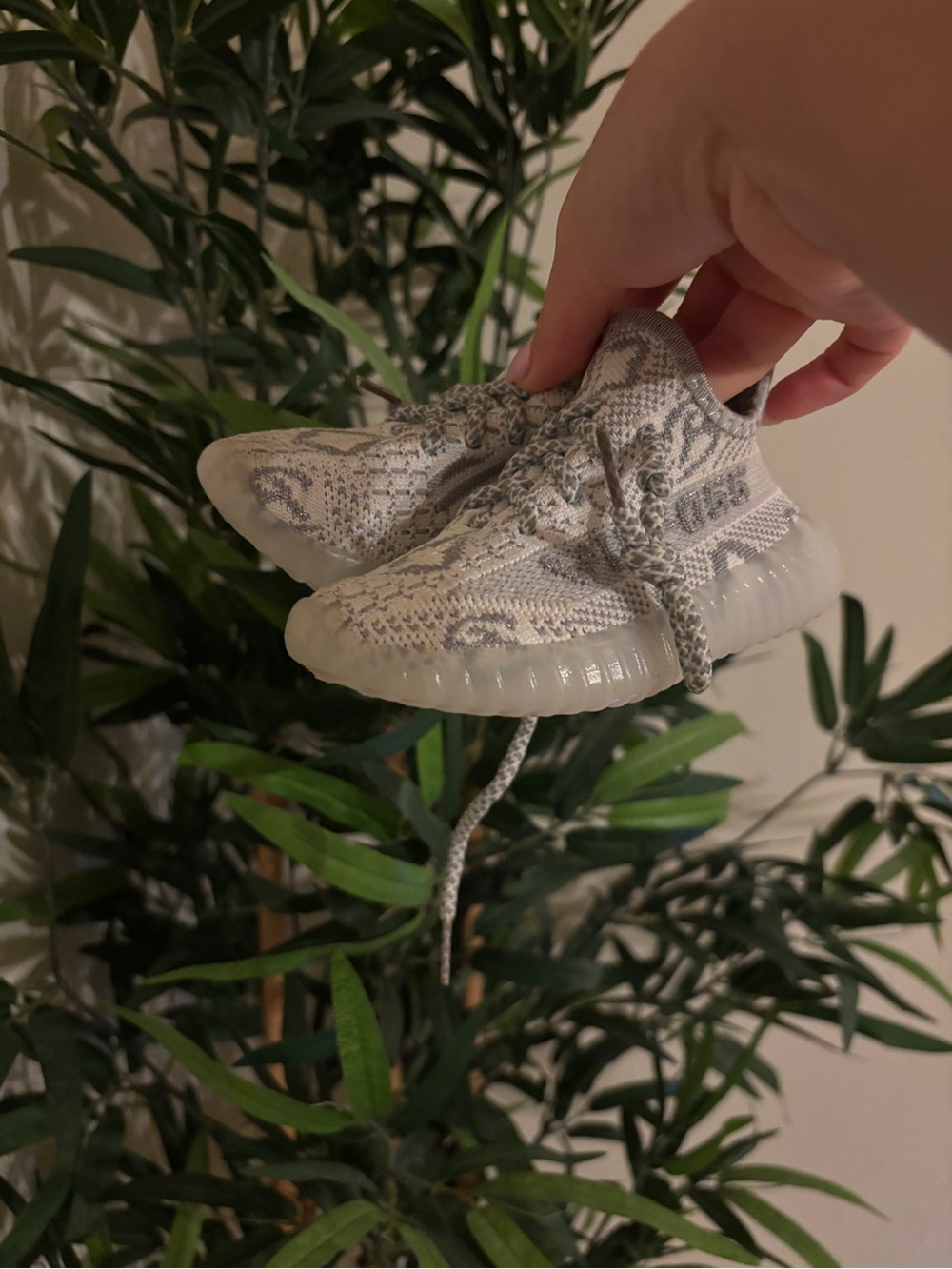 Kids Neutral Gray Patterned Knit Sneakers